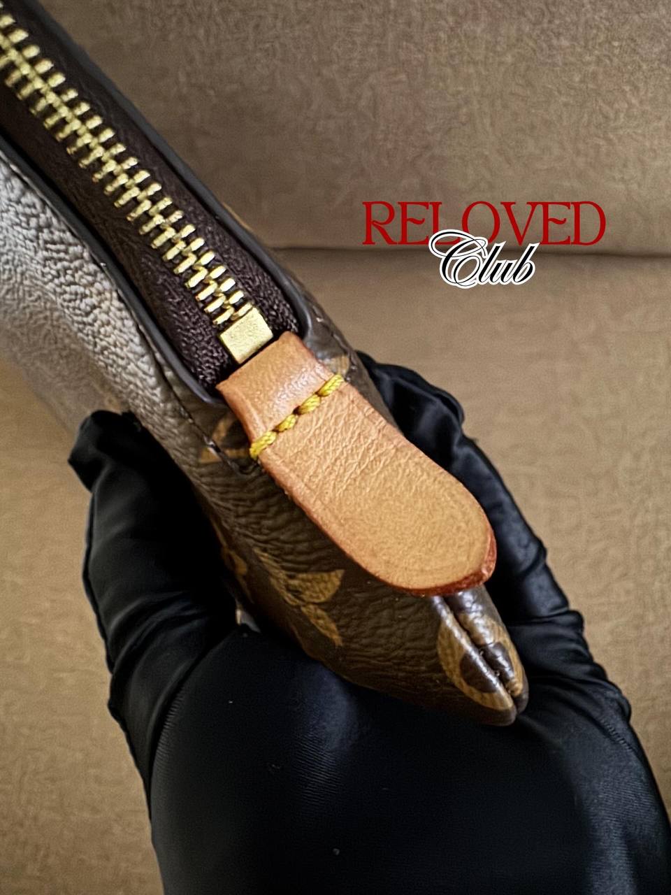Louis Vuitton Etui Voyage MM Monogram